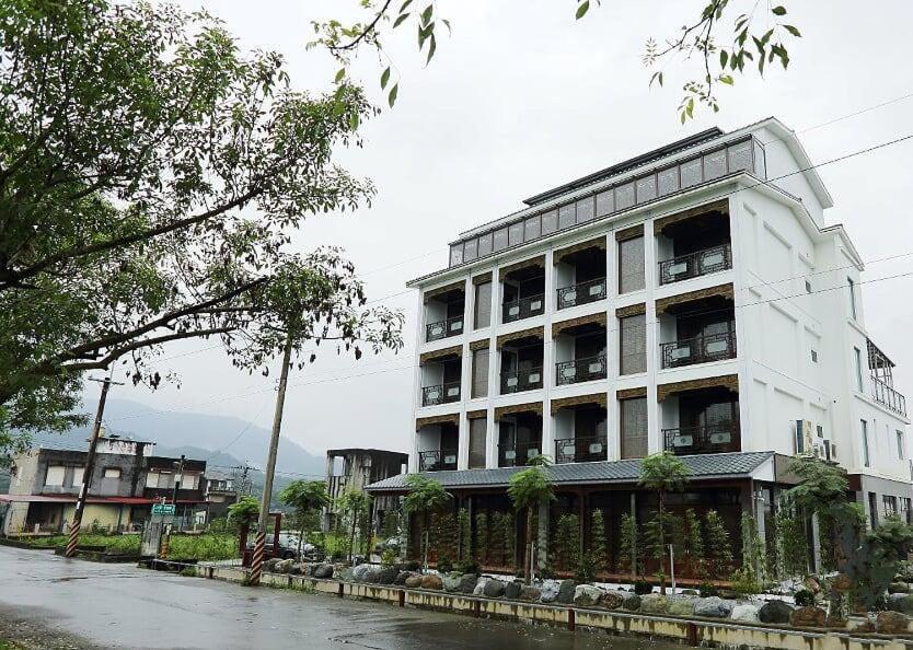 喜樂知足休閒民宿 Dongshan (Yilan) Exterior photo